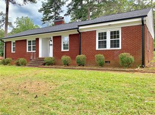 201 Carolina Ave, Lexington, NC 27292
