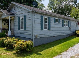 191 Power St, Hudson, NC 28638