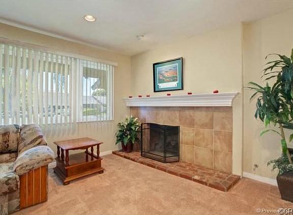 5th image of 3329 W Glen Holly Dr
