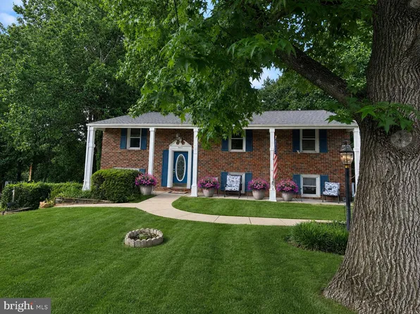9517 Perry Brook Ct, Baltimore, MD 21236