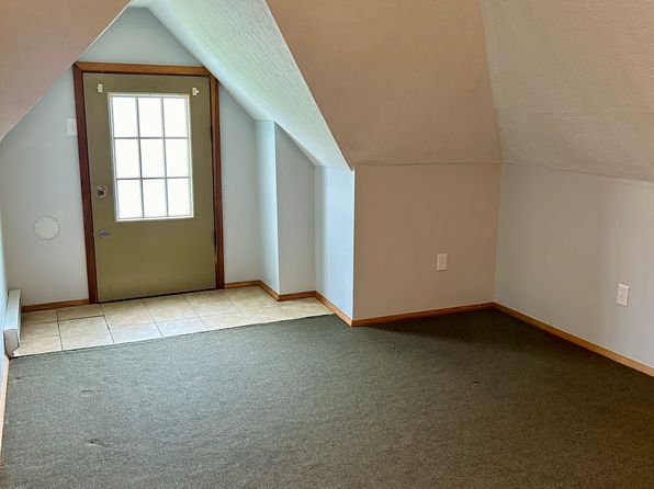 448 Jefferson St #3