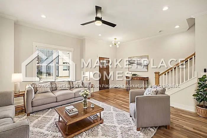 1034 E Trinity Ln #A — Photo 6