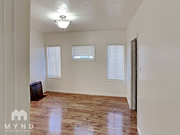 4th image of 2515 64th Ave