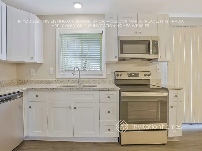 3140 Columbia Woods Dr — Photo 8