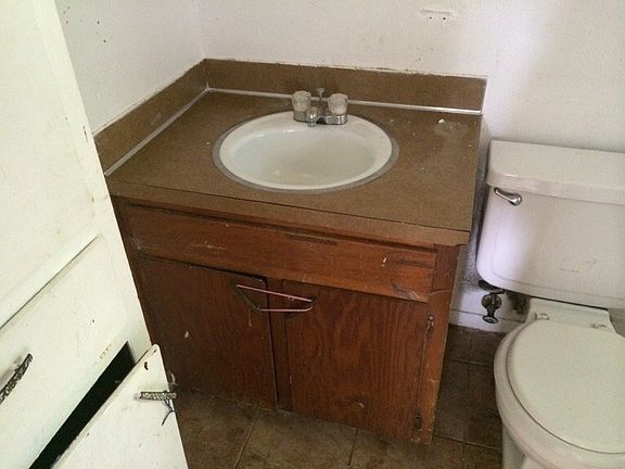 5th image of 1404 N 18th St APT 1