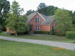 933 Everyman Ct, Columbia, TN 38401