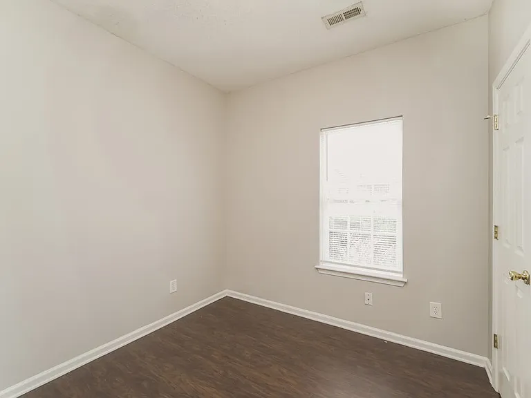 6614 Hampton Way Dr — Photo 13