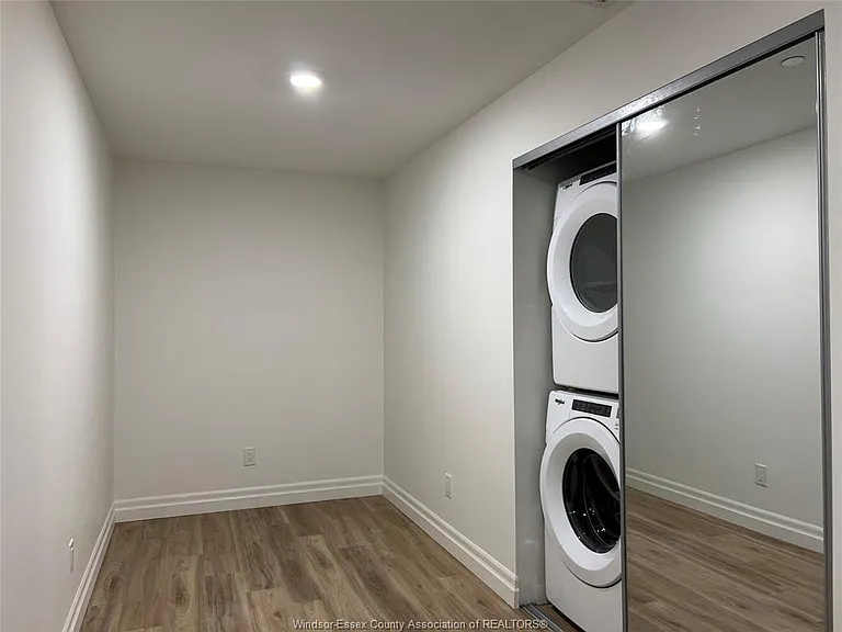 3370 Stella Cres #531 — Photo 14