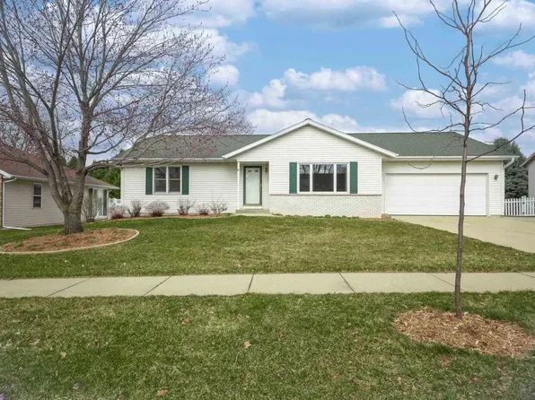 818 Twin Pines Drive, Madison, WI 53704