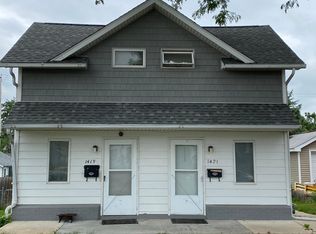 1421 K St SW, Cedar Rapids, IA 52404