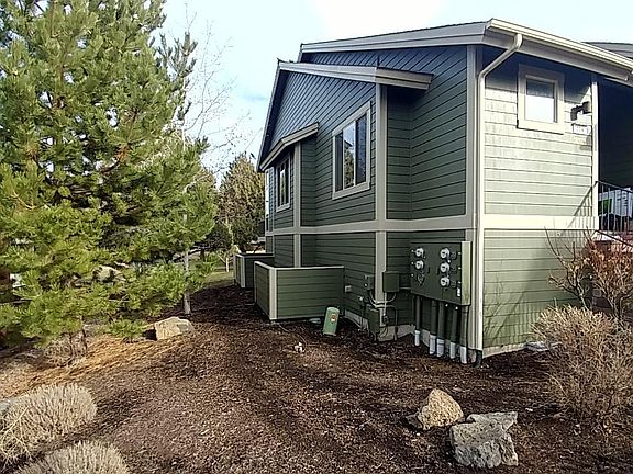 3rd image of 774 Sage Country Ct