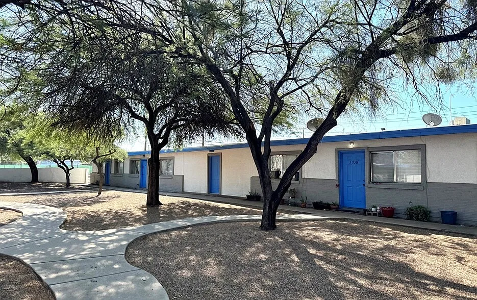 2 bed, 650 sqft, $1,095 — Photo 2
