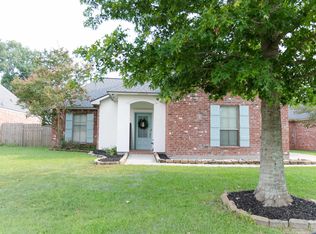 40325 Creekway Cove Ct, Gonzales, LA 70737