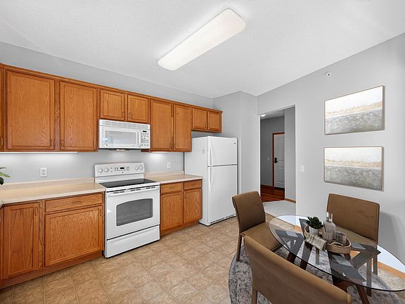 5th image of 1900 Rush Lake Trl APT 232