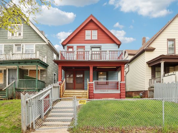 2654 N 24th St, Milwaukee, WI 53206