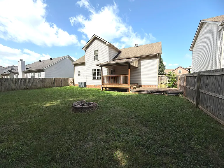 2525 Centerstone Cir — Photo 16