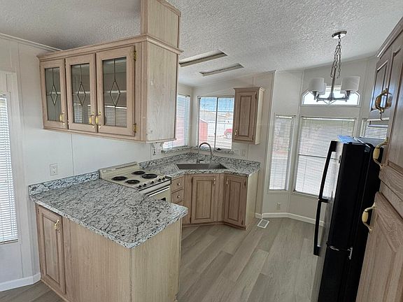 5th image of 3520 N YUCCA Drive
