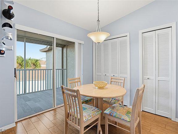 4th image of 14290 Hickory Links Ct APT 1925