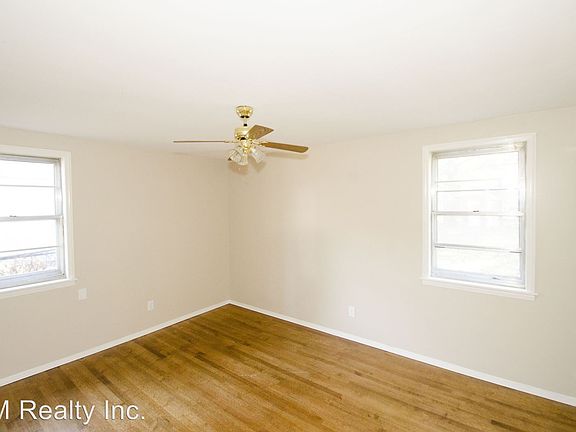 5th image of 4854 Cloister Ave