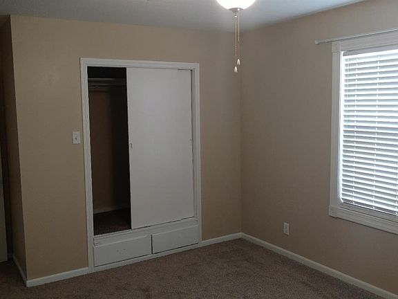 4th image of 1022 Sunnyslope St