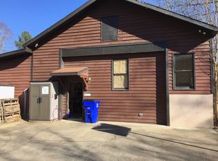 2306 Ivey Rd, Chapel Hill, NC 27516