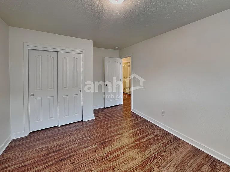 40 N Amanda Dr — Photo 16