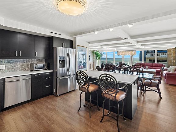 3rd image of 4100 Galt Ocean Drive #910