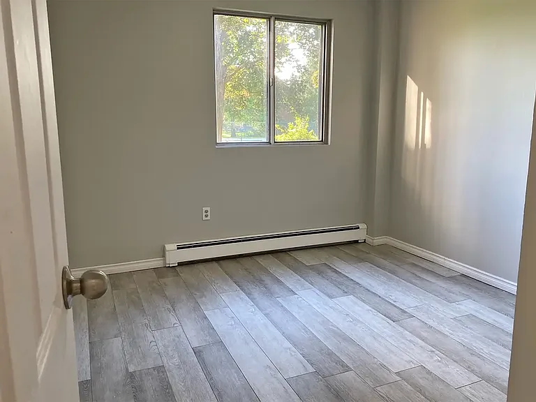 750 Wallace St — Photo 5