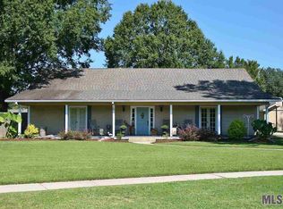 9741 Ravenwood Dr, Baton Rouge, LA 70818