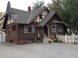 720 SW Macvicar Ave, Topeka, KS 66606