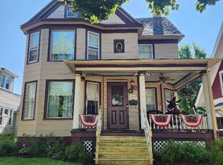 1137 Park Ave, Racine, WI 53403