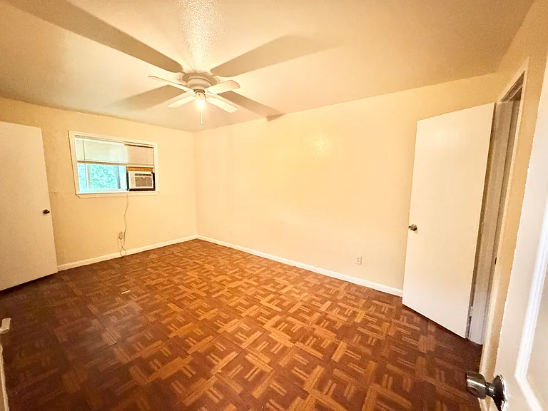 6257 Manor Rd #2 — Photo 21