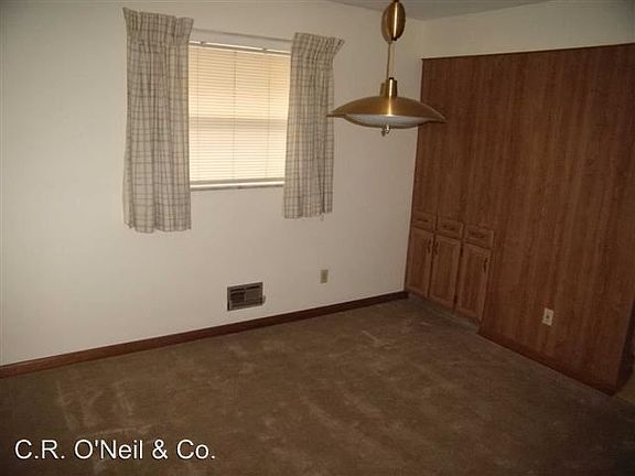 4th image of 294 Highfield Dr