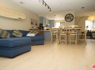 2621 E 20th St UNIT 8, Signal Hill, CA 90755