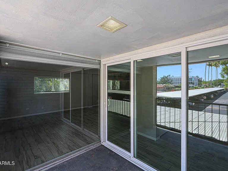 351 E Thomas Rd #D201 — Photo 5