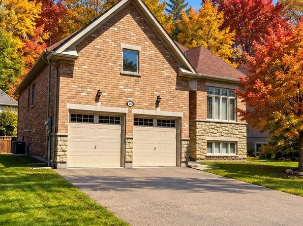 30 Allegra Dr, Wasaga Beach, ON L9Z 0H1