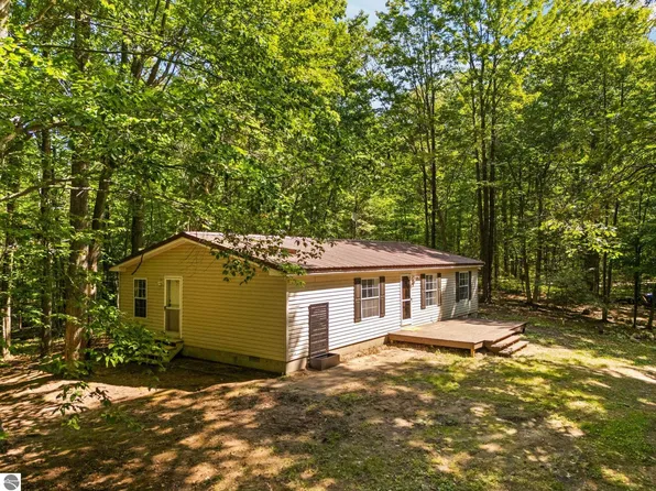 3460 W Sanborn Rd #341, Lake City, MI 49651