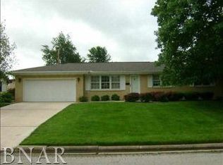 805 Spear Dr, Normal, IL 61761