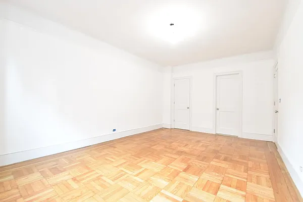 Rented by (Legacy) NY Quality Living Uptown | media 16