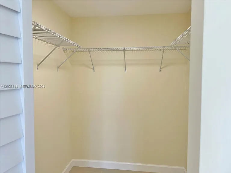 16950 W Dixie Hwy #A531 — Photo 15