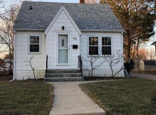 412 E 12th Ave, Mitchell, SD 57301