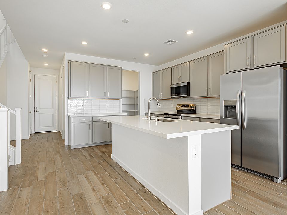 1st image of 1420 Song Lark Ln