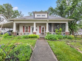 98 Pearl St, Berea, KY 40403