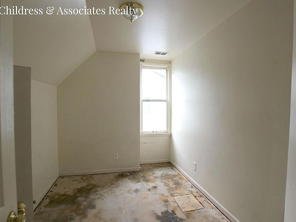 5th image of 1215 Prospect Ave SE