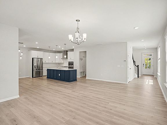 4th image of 2201 Big Sky Ln