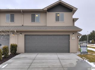 17054 Hawthorne Ave, Omaha, NE 68118