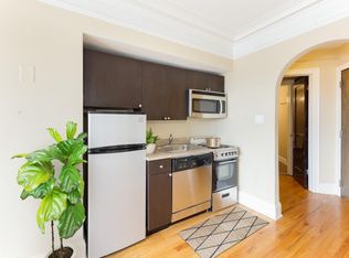 1157 W. Diversey, Chicago, IL 60614