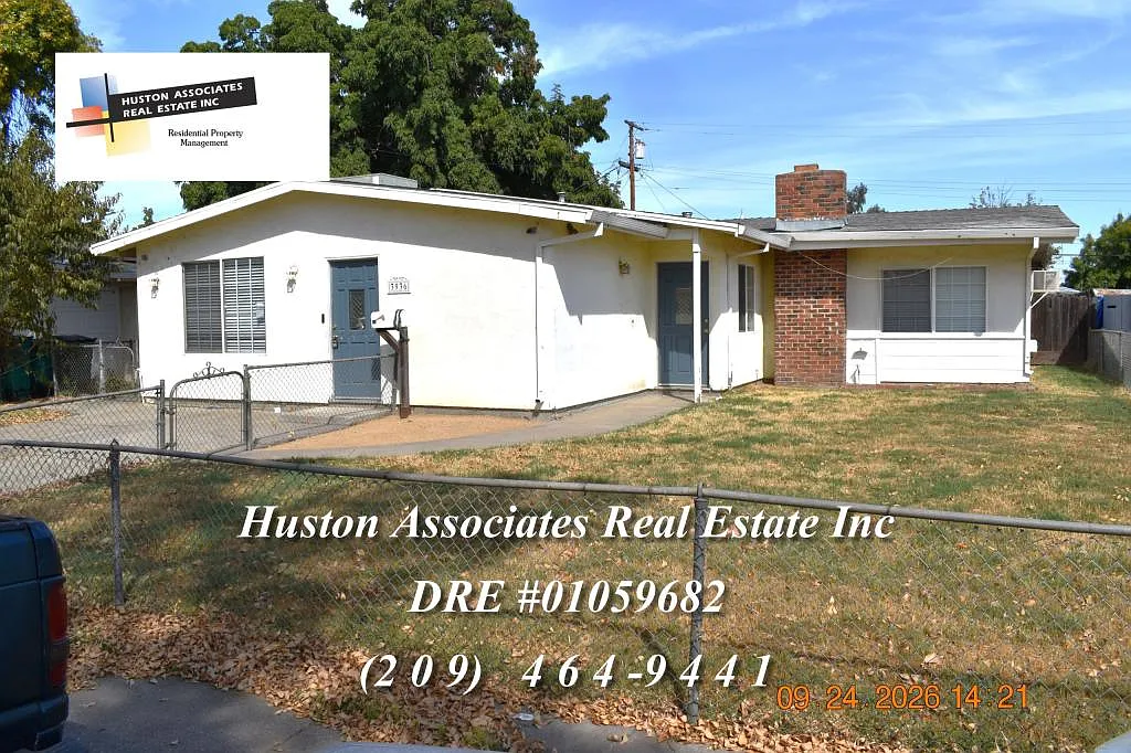 3936 Dennis Avenue — Photo 1