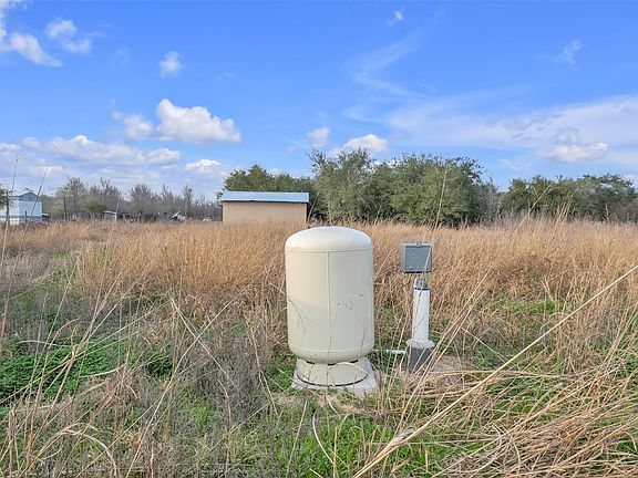 2nd image of 13404 Buls Rd