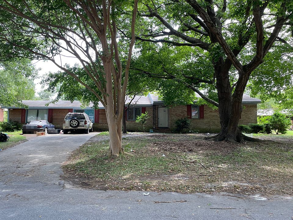 1st image of 103 Woodside Cir